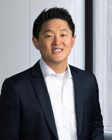 Profile photo for Sam S. Hong